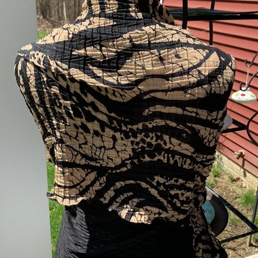 17”X42 animal print scarf black/Tan full circle infinity scarf crinkly material